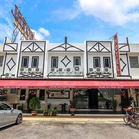 Rose Cottage Hotel Taman Daya Johor Bahru Esterno foto