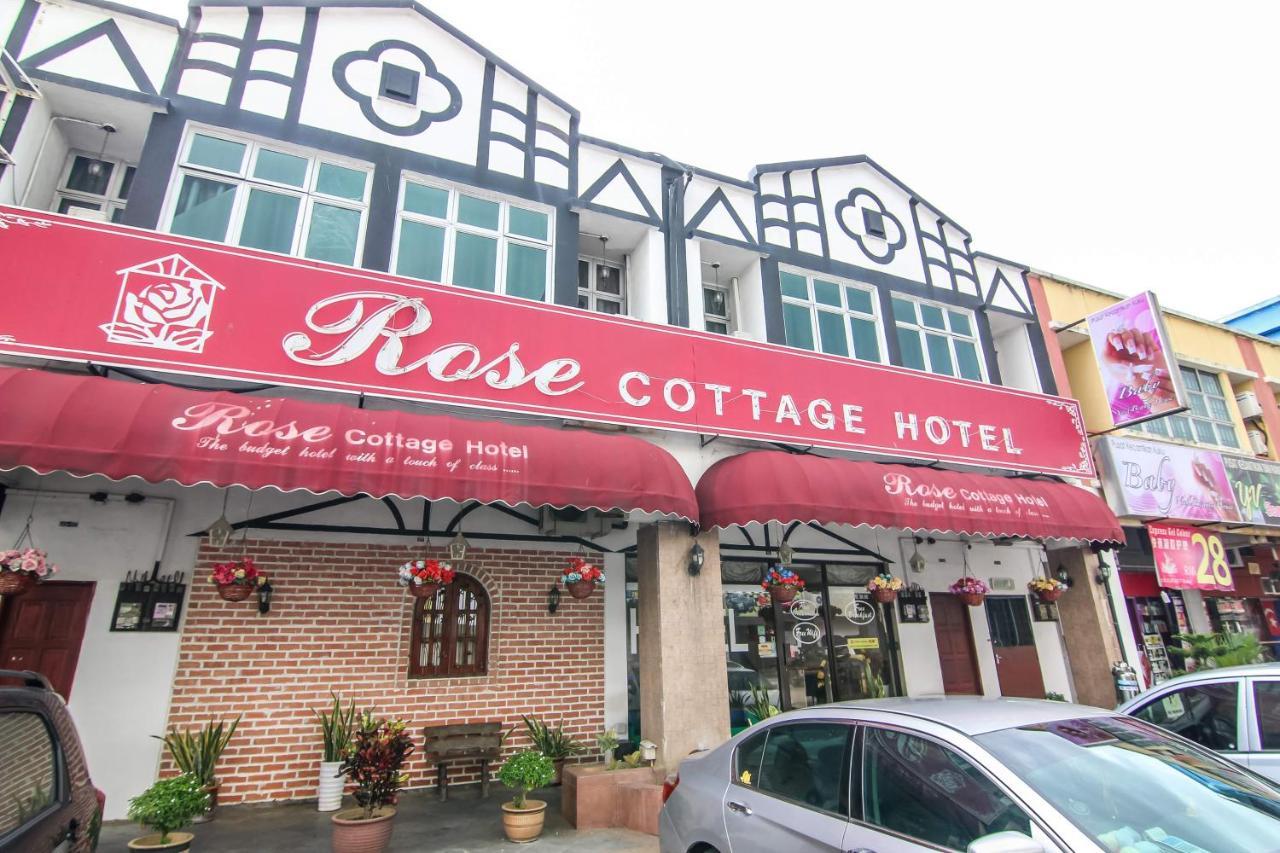Rose Cottage Hotel Taman Daya Johor Bahru Esterno foto
