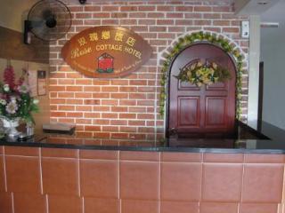 Rose Cottage Hotel Taman Daya Johor Bahru Esterno foto